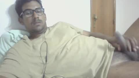 Snapshot of sweetpinga94 chatting on 04.17.26 lapinga94 online show from 04.17.26