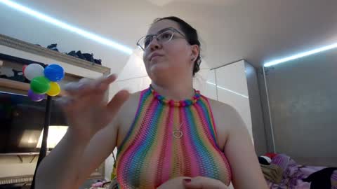 SweetRaisa online show from 01.22.25