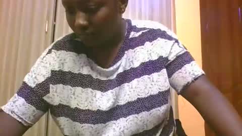 Snapshot of sweetrose2049 chatting on 02.11.26 Rose Watetu online show from 02.11.26