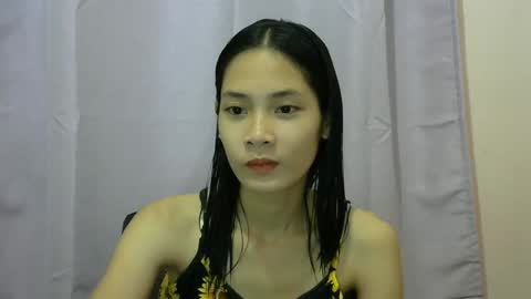 Mia online show from 12.19.24