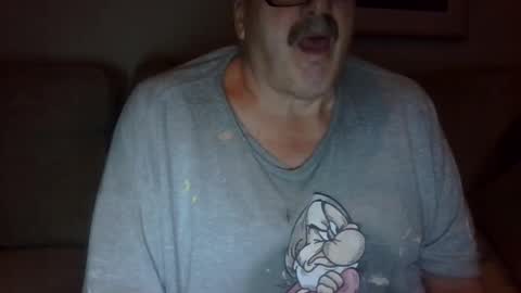 Snapshot of sweetsforu326 chatting on 10.26.25 sweetbrowneyes623 online show from 10.26.25