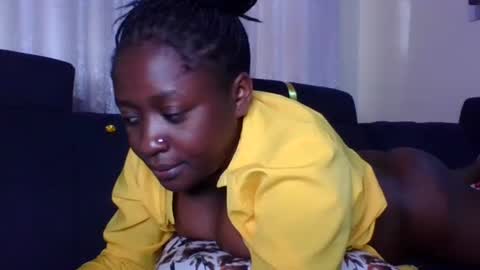 Snapshot of sweetslimgal23 chatting on 10.07.25 purity online show from 10.07.25