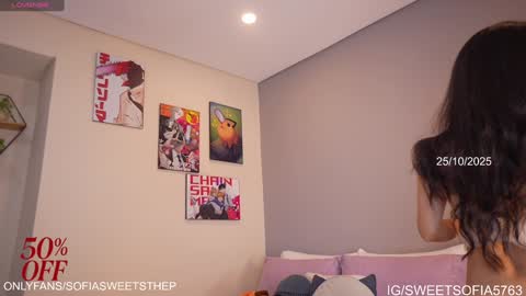 Snapshot of sweetsthep22 chatting on 10.25.25 Sofia online show from 10.25.25