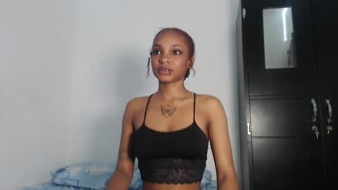 Andrea online show from 02.11.25