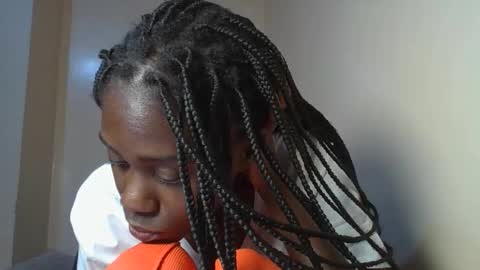 Snapshot of sweett_maya chatting on 02.28.26 sweett_maya online show from 02.28.26