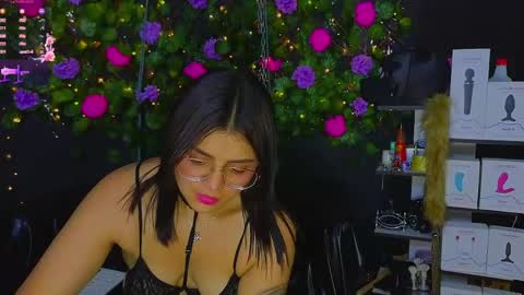Molly -  INDEPENDENT MODEL online show from 05.07.26