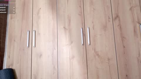    online show from 02.03.25