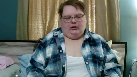 sweetteatrouble online show from 10.11.25