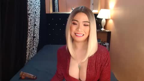 Ms trixiee online show from 12.04.24