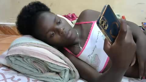 sweetvallerie online show from 02.16.25