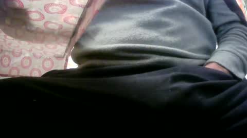 Snapshot of sweetwarrior32 chatting on 01.19.25 Ricky32 online show from 01.19.25