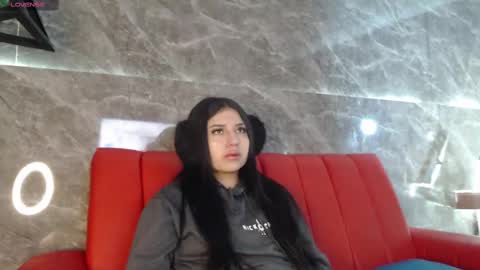 Ashley 3 online show from 01.25.25