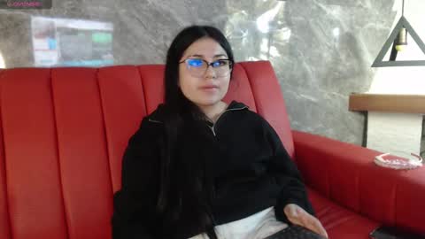 Ashley 3 online show from 02.17.25