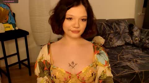 Snapshot of sweety_cheeky chatting on 02.24.26 Ineta online show from 02.24.26