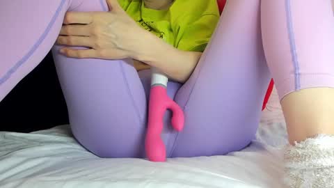 Mia online show from 01.04.25