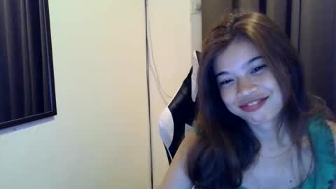 Snapshot of sweety_katexx chatting on 10.01.25 sweety_katexx online show from 10.01.25