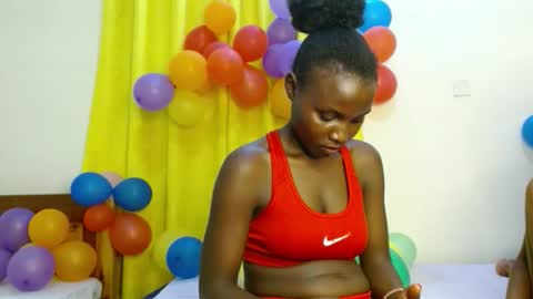 Snapshot of sweety_spixxy chatting on 02.14.26 Dolly online show from 02.14.26