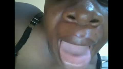 sweetyass25 online show from 10.19.25