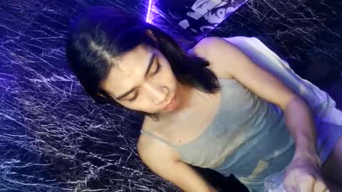 Snapshot of sweetyguyxxx1998 chatting on 03.27.26 - allen online show from 03.27.26