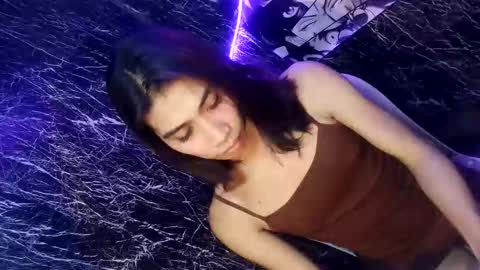 Snapshot of sweetyguyxxx1998 chatting on 05.18.26 - allen online show from 05.18.26