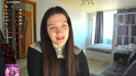 Snapshot of sweetyladiy chatting on 03.27.26 Aiza online show from 03.27.26