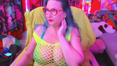 Lisa online show from 03.08.25