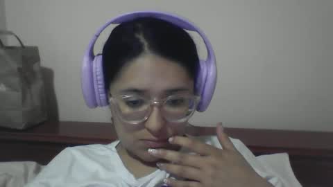 sweetyypeach online show from 12.05.24