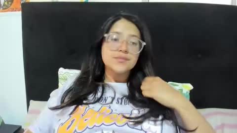 sweetyypeach online show from 01.12.25