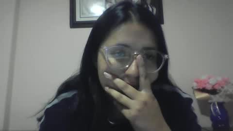 sweetyypeach online show from 01.27.25