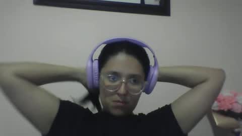 sweetyypeach online show from 02.20.25