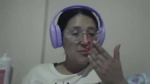 sweetyypeach online show from 02.21.25