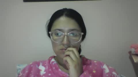 sweetyypeach online show from 03.11.25