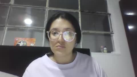 sweetyypeach online show from 09.10.25