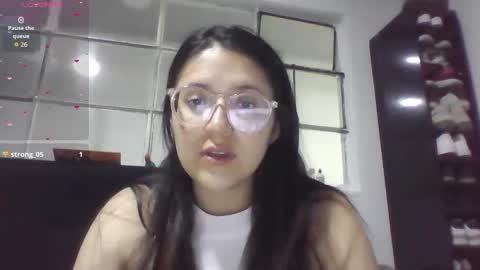 sweetyypeach online show from 09.14.25