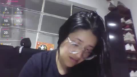 sweetyypeach online show from 11.12.25