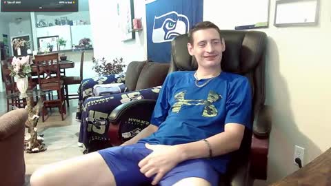 Snapshot of swelteringk chatting on 09.30.25 Kile online show from 09.30.25