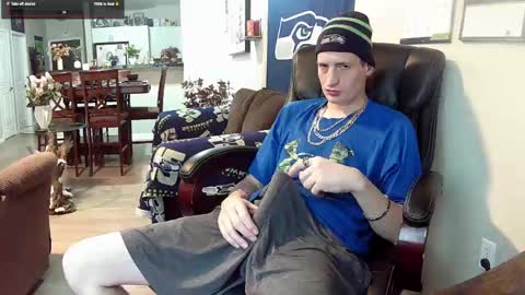 Snapshot of swelteringk chatting on 10.04.25 Kile online show from 10.04.25