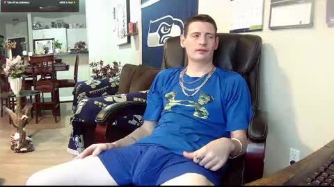 Snapshot of swelteringk chatting on 10.07.25 Kile online show from 10.07.25