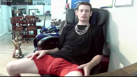 Snapshot of swelteringk chatting on 10.12.25 Kile online show from 10.12.25