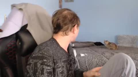 Cat online show from 01.15.26