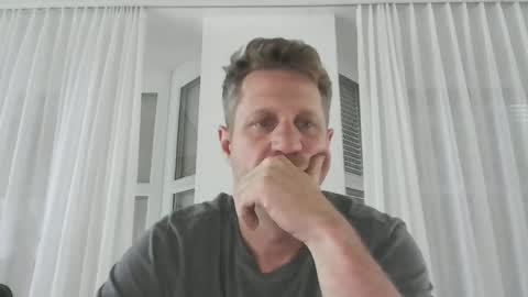 swisstom72 online show from 07.18.26