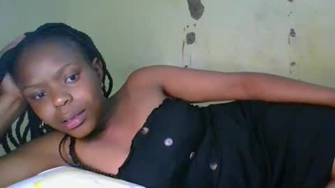 Snapshot of swit_seduction chatting on 05.10.26 swit_seduction online show from 05.10.26