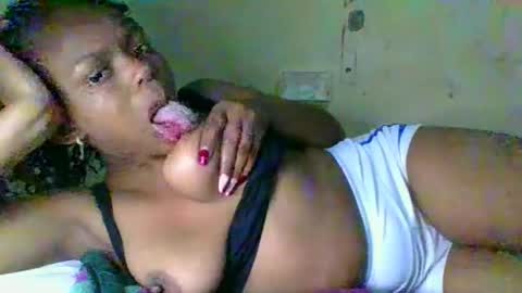 Snapshot of swit_seduction chatting on 05.28.26 swit_seduction online show from 05.28.26