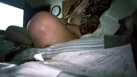 swollenclitneedsdad online show from 10.04.25