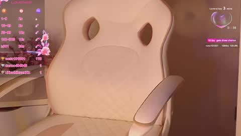 Snapshot of sydney_max chatting on 10.03.25 Milena online show from 10.03.25