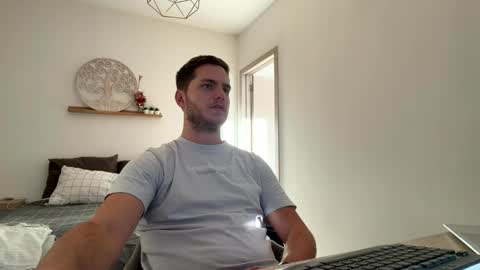 syl092 online show from 04.14.26