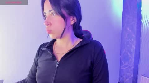          online show from 09.16.25