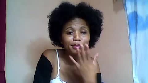 Snapshot of sylvaniah01 chatting on 06.06.26 sylvaniah01 online show from 06.06.26