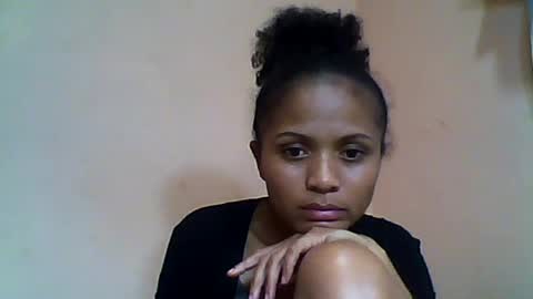 Snapshot of sylvaniah01 chatting on 06.18.26 sylvaniah01 online show from 06.18.26