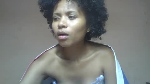 Snapshot of sylvaniah01 chatting on 07.08.26 sylvaniah01 online show from 07.08.26